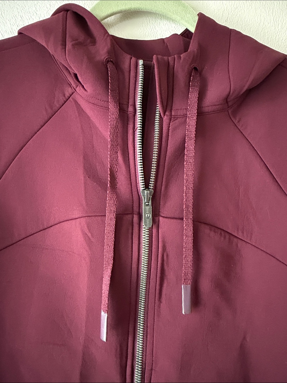 Women’s Lululemon lux Tech jacket
Size 10
Color: burgundy - Picture 3 of 4